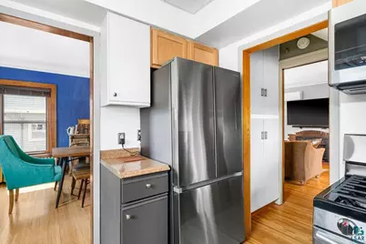 2312 E 8th St, Duluth, MN 55812 - Photo 15