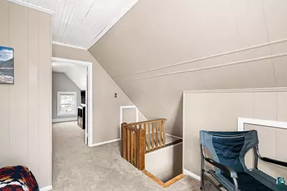 2312 E 8th St, Duluth, MN 55812 - Photo 33