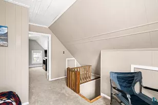 2312 E 8th St, Duluth, MN 55812 - Photo 33
