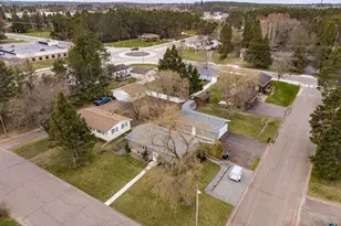 1009 15th St, Cloquet, MN 55720 - Photo 37