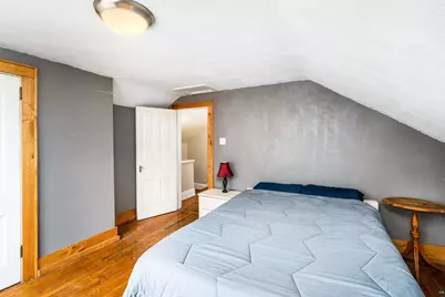 212 1/2 E 5th St, Duluth, MN 55805 - Photo 25