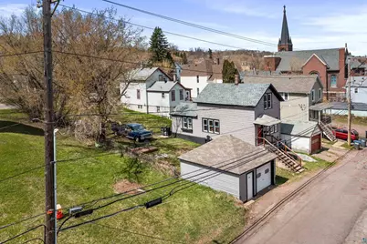 212 1/2 E 5th St, Duluth, MN 55805 - Photo 43