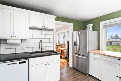 212 1/2 E 5th St, Duluth, MN 55805 - Photo 15