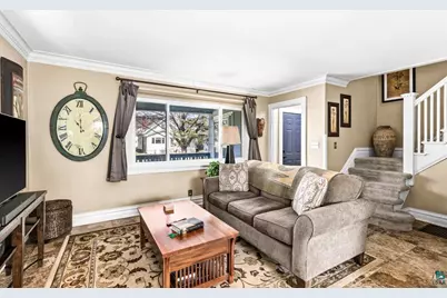 4016 W 4th St, Duluth, MN 55807 - Photo 9