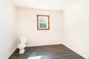 2001 Shilhon Rd, Duluth, MN 55804 - Photo 15