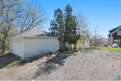 2117 W 4th St, Duluth, MN 55806 - Photo 19