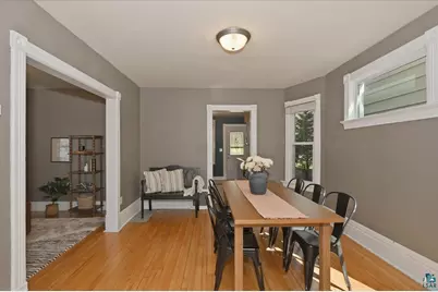 2117 W 4th St, Duluth, MN 55806 - Photo 7