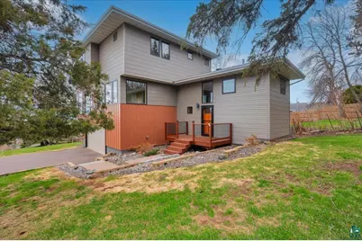 1001 W 6th St, Duluth, MN 55806 - Photo 3