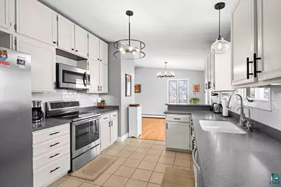 1920 Hutchinson Rd, Duluth, MN 55811 - Photo 9