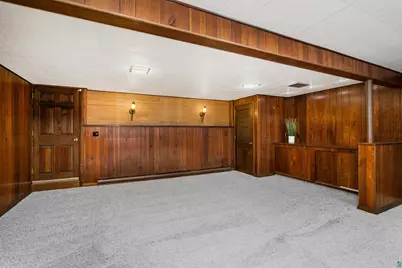 1926 Columbus Ave, Duluth, MN 55803 - Photo 35