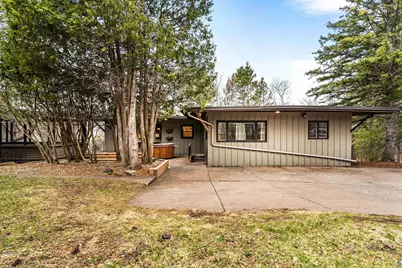 1926 Columbus Ave, Duluth, MN 55803 - Photo 47