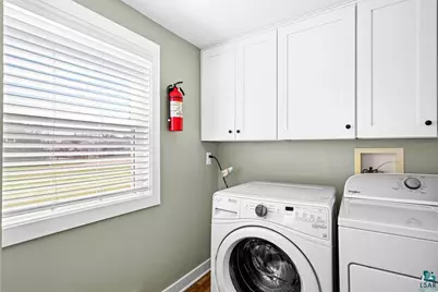 4018 E 1st St, Superior, WI 54880 - Photo 31
