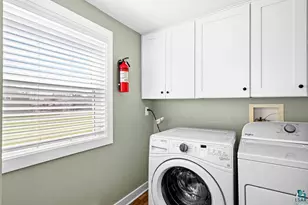 4018 E 1st St, Superior, WI 54880 - Photo 31