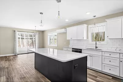 312 Pospeck Ln #312, Hoyt Lakes, MN 55750 - Photo 9