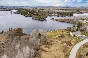 312 Pospeck Ln, Hoyt Lakes, MN 55750 - Photo 3