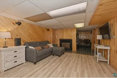 51 E Owatonna St, Duluth, MN 55803 - Photo 13
