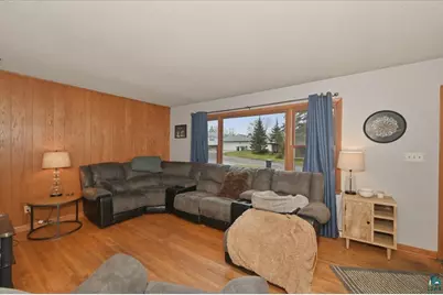 51 E Owatonna St, Duluth, MN 55803 - Photo 5