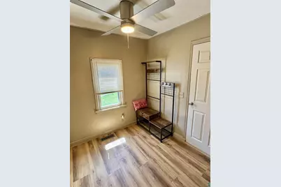 437 17th St, Cloquet, MN 55720 - Photo 13
