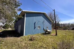 418 4th Ave E, Floodwood, MN 55736 - Photo 11