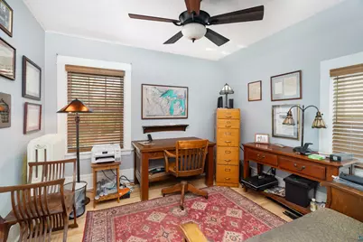 2415 E 2nd St, Duluth, MN 55812 - Photo 51