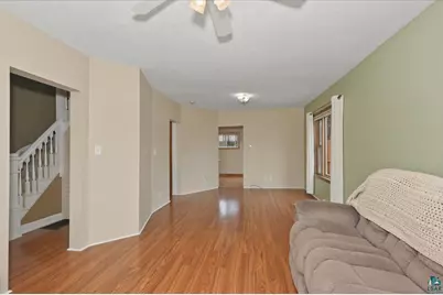 216 N 38th Ave W, Duluth, MN 55807 - Photo 7