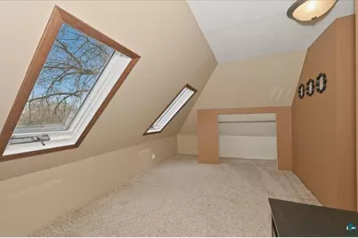 216 N 38th Ave W, Duluth, MN 55807 - Photo 19