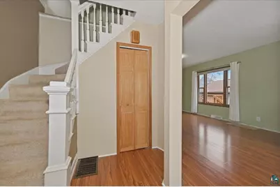 216 N 38th Ave W, Duluth, MN 55807 - Photo 5