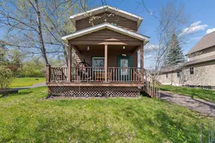 4807 Pitt St, Duluth, MN 55804 - Photo 1