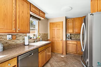 3045 Hutchinson Rd, Duluth, MN 55811 - Photo 11