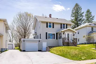 244 W Faribault St, Duluth, MN 55803 - Photo 1