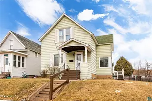 819 6th Ave, Two Harbors, MN 55616 - Photo 1