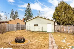 819 6th Ave, Two Harbors, MN 55616 - Photo 5