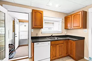 819 6th Ave, Two Harbors, MN 55616 - Photo 17