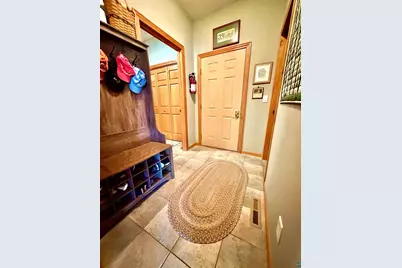 2717 Northridge Dr, Duluth, MN 55811 - Photo 25