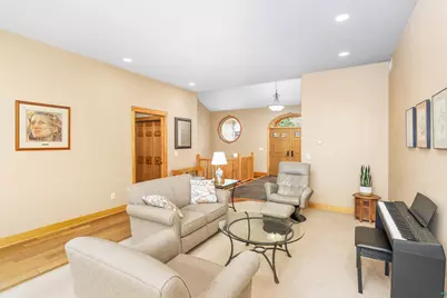 416 Hastings Dr, Duluth, MN 55803 - Photo 25