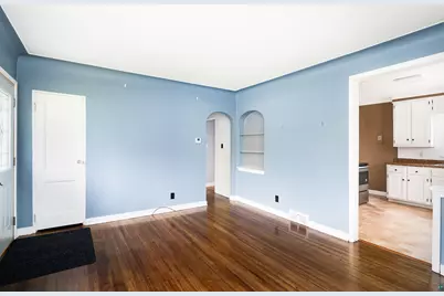 4922 Glenwood St, Duluth, MN 55804 - Photo 5