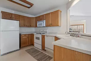 2116 Miller Creek Dr, Duluth, MN 55811 - Photo 7