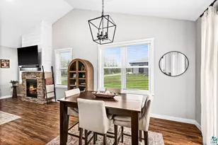 4320 Thielke Cir, Hermantown, MN 55811 - Photo 15