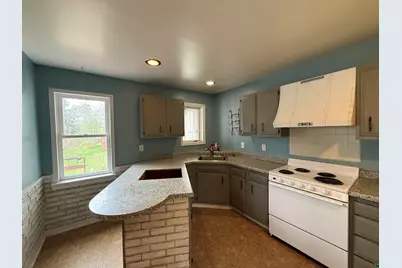 509 N 21st Ave W, Duluth, MN 55806 - Photo 5