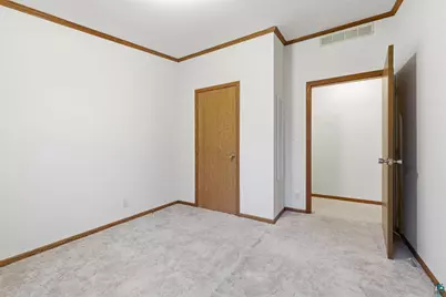 1430 12th St, Virginia, MN 55792 - Photo 13