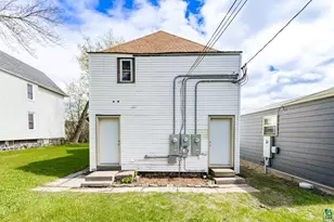 2815 W 3rd St, Duluth, MN 55806 - Photo 43