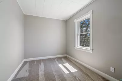 103 E 7th St, Superior, WI 54880 - Photo 27