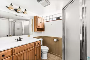 529 Valley Dr, Duluth, MN 55804 - Photo 37