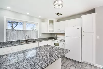 504 Madison Ave, Duluth, MN 55811 - Photo 3