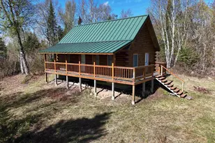 1808 Tom Lake Rd, Hovland, MN 55606 - Photo 1