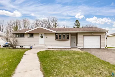 606 Maple Bend Dr, Duluth, MN 55811 - Photo 1