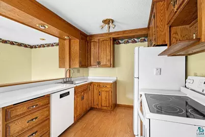 145 E Toledo St, Duluth, MN 55811 - Photo 9