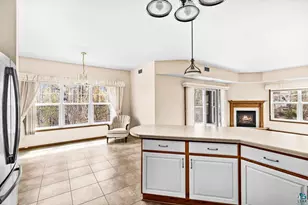 4042 Haines Rd, Duluth, MN 55811 - Photo 7