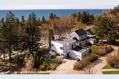 4631 London Rd, Duluth, MN 55804 - Photo 1