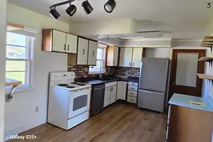 1308 W 11th Ave W, Ashland, WI 54806 - Photo 5